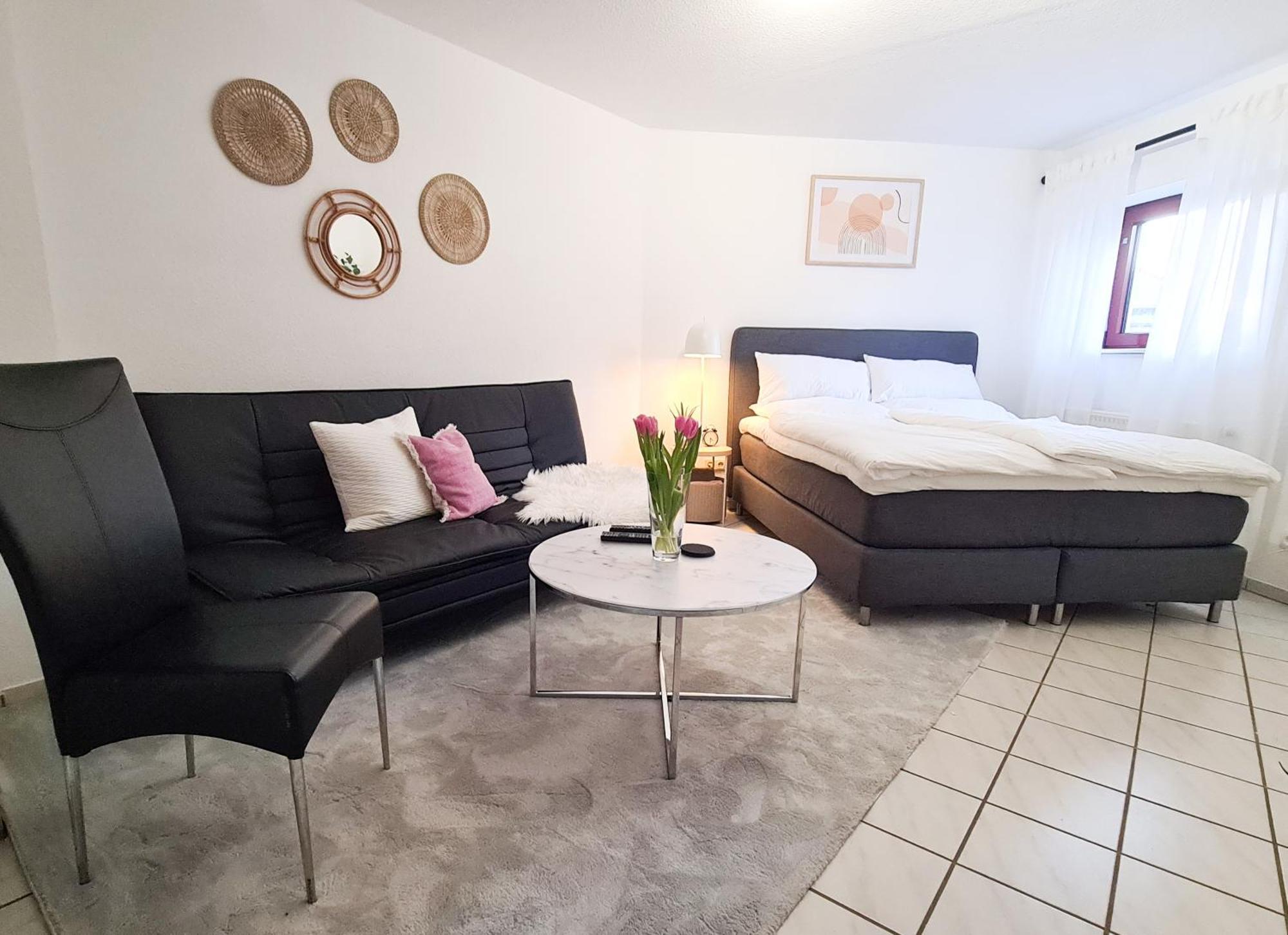 Ferienwohnung Rote Tuer - Landleben Pur! 키르하인 외부 사진